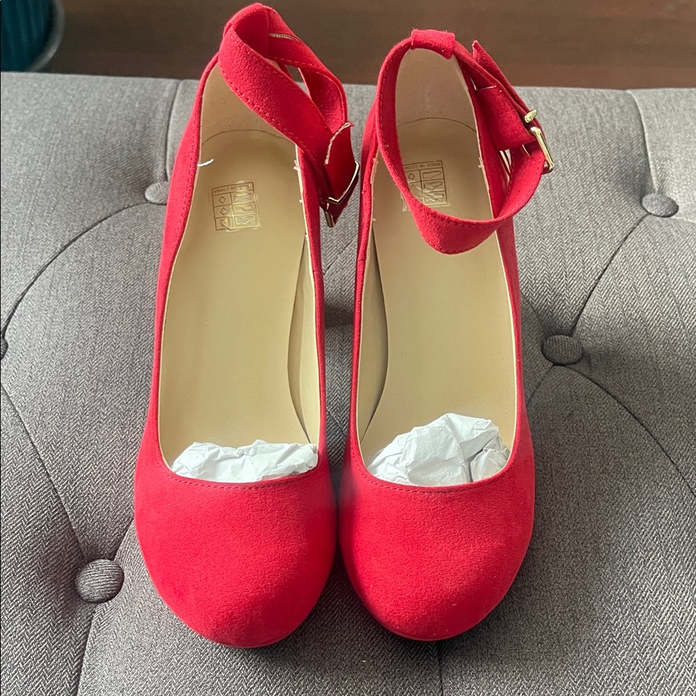 Elegant Red Women's Shoes